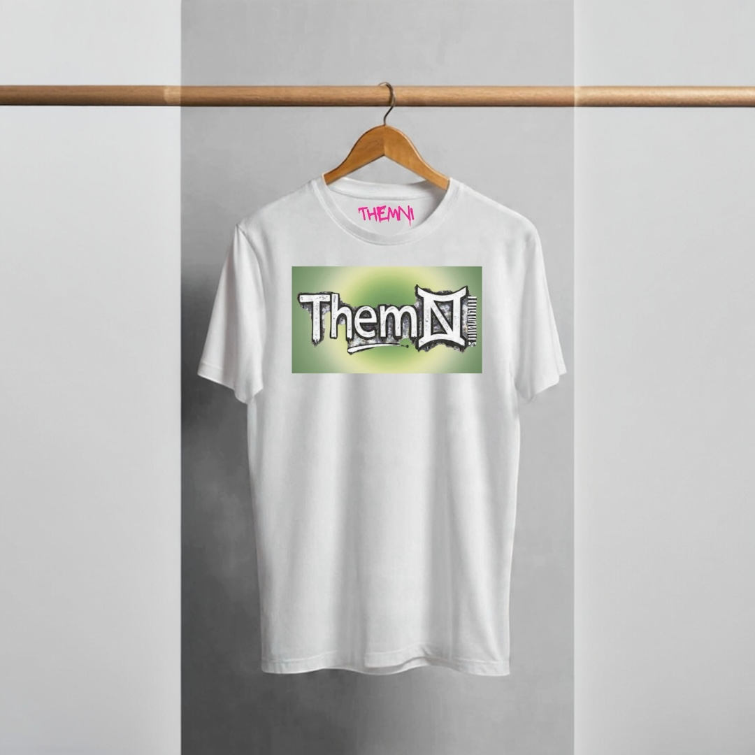 White short sleeve t-shirt green Aura